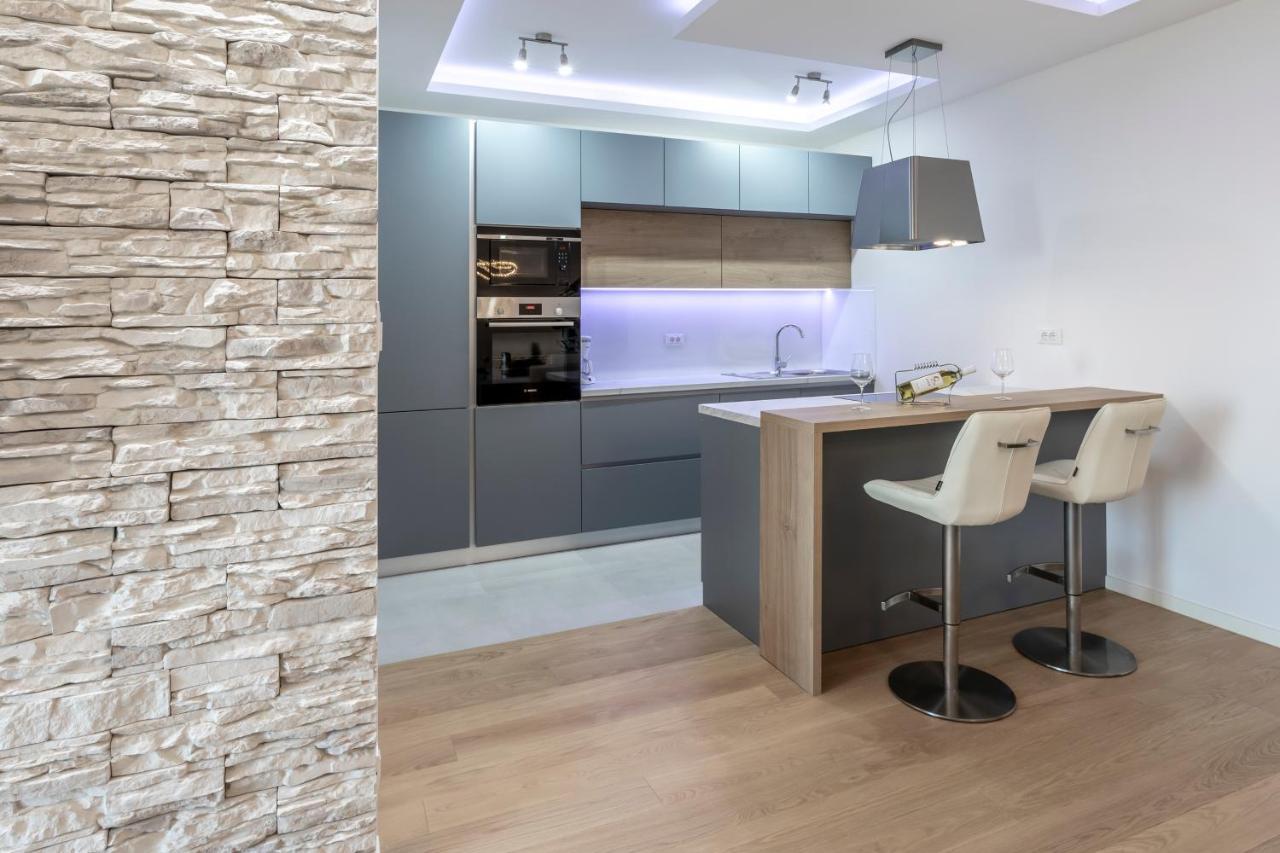 Luxury Suite Elysium สปลิท ภายนอก รูปภาพ